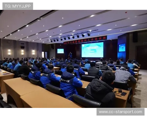 联盟裁判培训制度升级提高执法水平